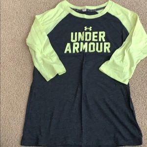 Woman’s medium UnderArmour shirt